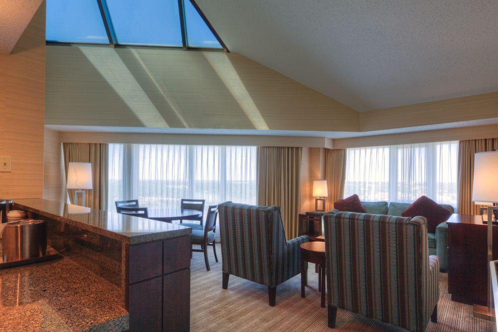 Delta Hotels By Marriott Saskatoon Downtown Esterno foto